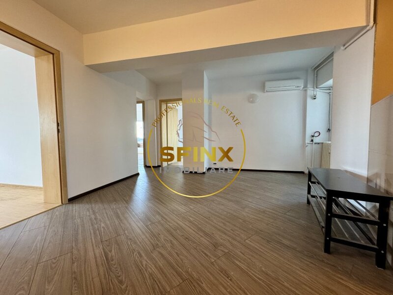 Decebal Apartament cu 3 camere 85 mp, 150 mp terasa cu acces direct si unic